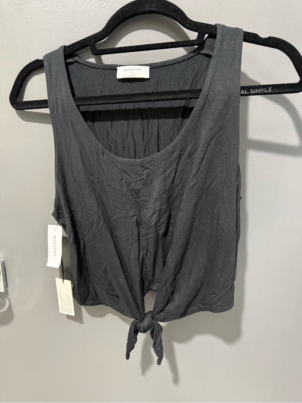 Babaton Black Front-Tie Cropped Tank